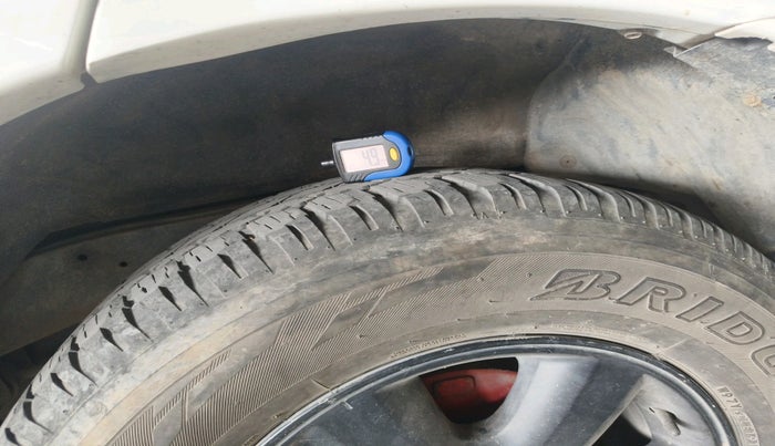 2010 Toyota Fortuner 3.0 4X4 MT, Diesel, Manual, 1,29,354 km, tyre