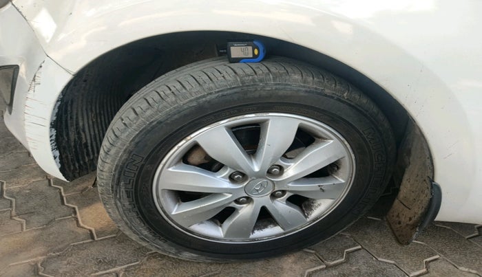 2012 Hyundai i20 SPORTZ 1.2, Petrol, Manual, 99,181 km, tyre