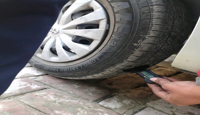 2017 Maruti Swift VDI, Diesel, Manual, 63,458 km, tyre