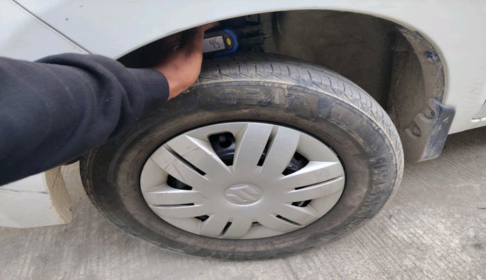 2022 Maruti Alto VXI, Petrol, Manual, 10,527 km, tyre