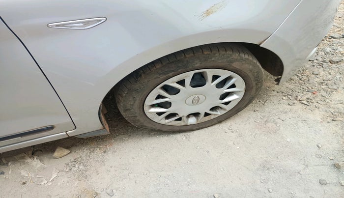 2016 Ford New Figo TREND 1.2 PETROL, Petrol, Manual, 87,358 km, tyre