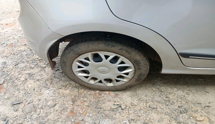 2016 Ford New Figo TREND 1.2 PETROL, Petrol, Manual, 87,358 km, tyre