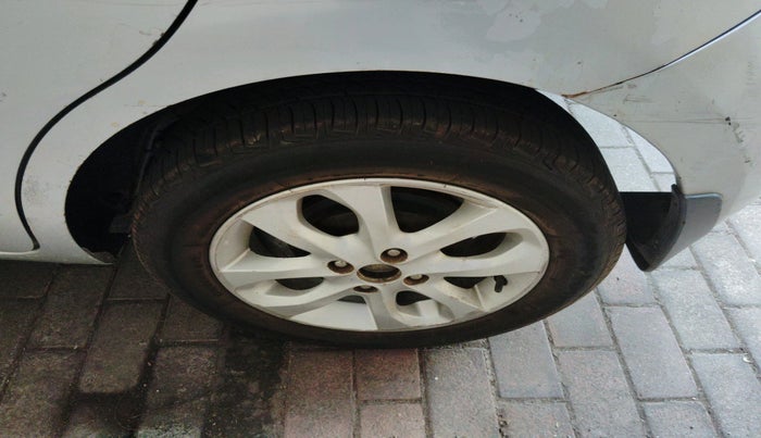 2014 Nissan Micra XV CVT, Petrol, Automatic, 83,860 km, tyre