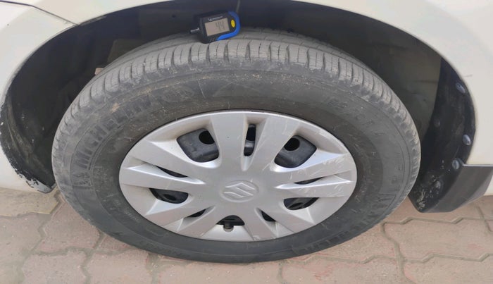 2012 Maruti Swift Dzire VDI, Diesel, Manual, 1,10,261 km, tyre