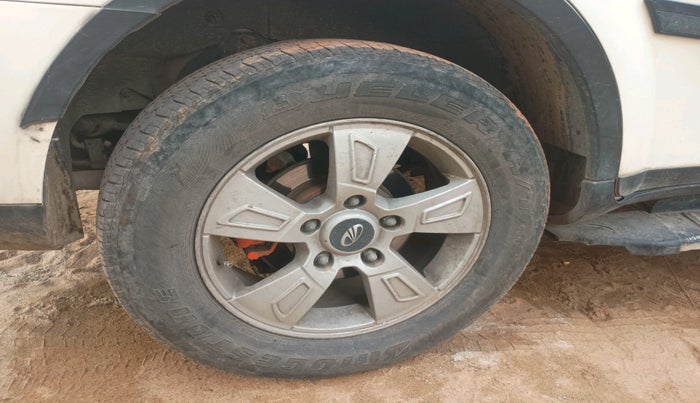 2014 Mahindra XUV500 W8, Diesel, Manual, 91,837 km, tyre