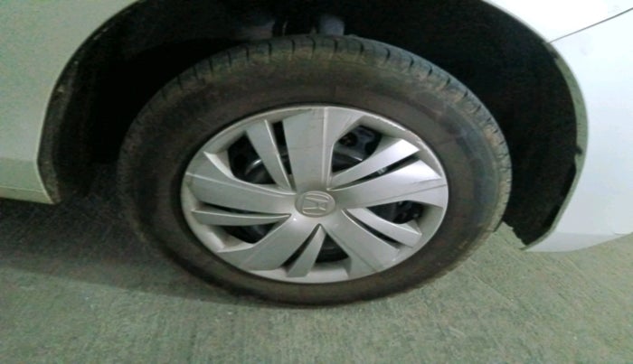 2021 Honda Amaze 1.2L I-VTEC S, Petrol, Manual, 42,096 km, tyre