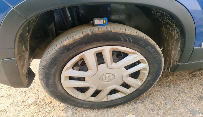 2020 Maruti Vitara Brezza VXI, Petrol, Manual, 72,038 km, tyre