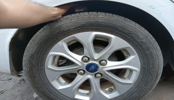 2018 Ford Figo Aspire TITANIUM 1.2 PETROL, Petrol, Manual, 94,048 km, tyre