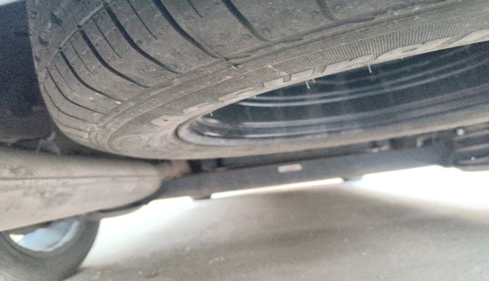 2019 MG HECTOR SHARP 2.0 DIESEL, Diesel, Manual, 1,42,118 km, tyre