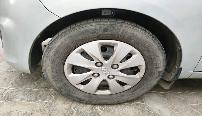 2012 Hyundai i10 MAGNA 1.1, Petrol, Manual, 85,775 km, tyre