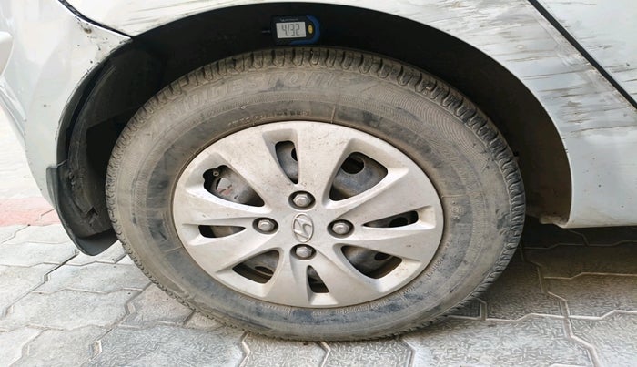 2012 Hyundai i10 MAGNA 1.1, Petrol, Manual, 85,775 km, tyre