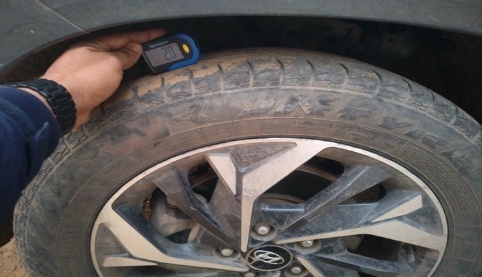 2021 Hyundai Creta SX (O) 1.5 DIESEL, Diesel, Manual, 1,23,977 km, tyre