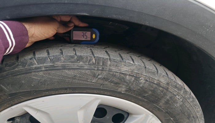 2018 Hyundai Creta E PLUS 1.6 PETROL, Petrol, Manual, 70,023 km, tyre