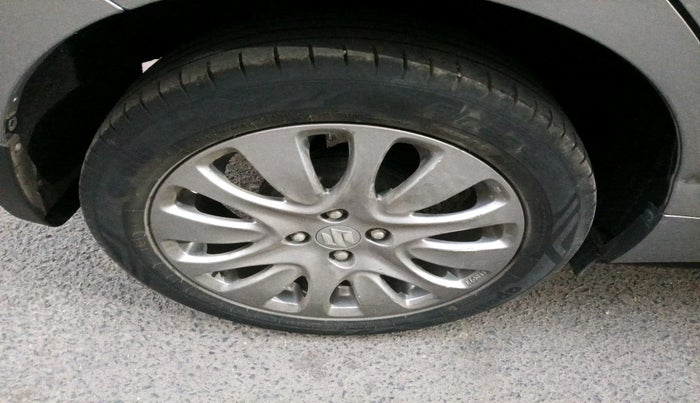 2018 Maruti Baleno ZETA PETROL 1.2, Petrol, Manual, 50,811 km, tyre