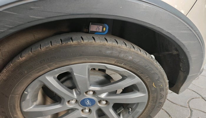 2018 Ford FREESTYLE TITANIUM 1.2 PETROL, Petrol, Manual, 74,778 km, tyre