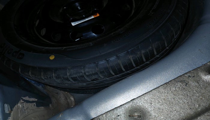 2018 Ford FREESTYLE TITANIUM 1.2 PETROL, Petrol, Manual, 74,778 km, tyre