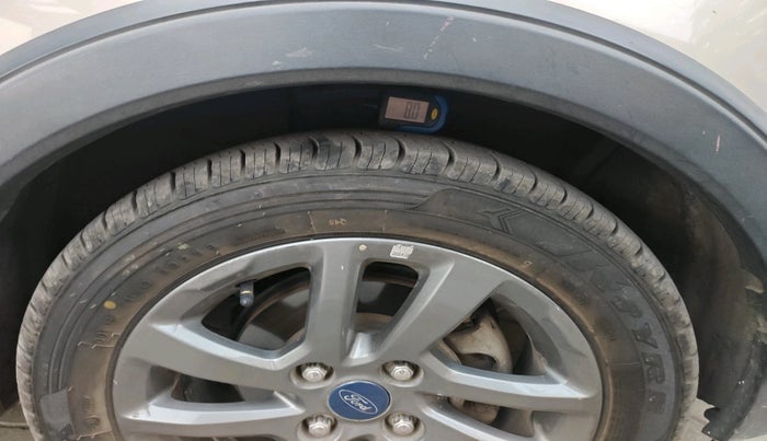 2018 Ford FREESTYLE TITANIUM 1.2 PETROL, Petrol, Manual, 74,778 km, tyre