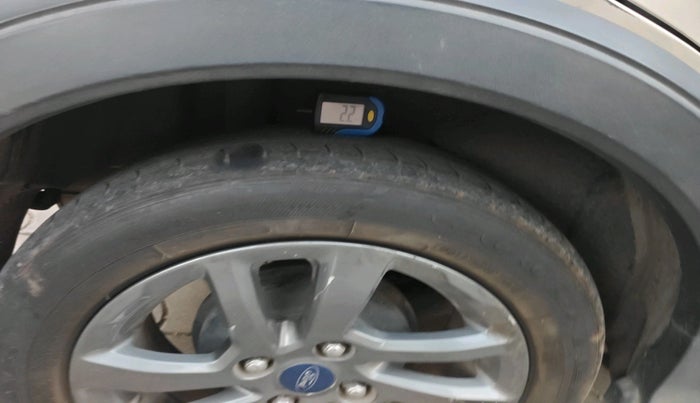 2018 Ford FREESTYLE TITANIUM 1.2 PETROL, Petrol, Manual, 74,778 km, tyre