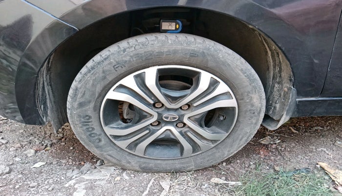 2022 Tata Tiago XT CNG, Petrol, Manual, 55,995 km, tyre