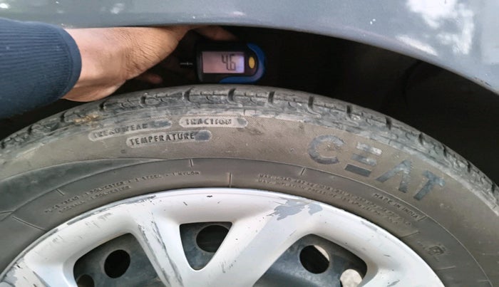 2017 Hyundai Grand i10 SPORTZ 1.2 KAPPA VTVT, Petrol, Manual, 1,07,487 km, tyre