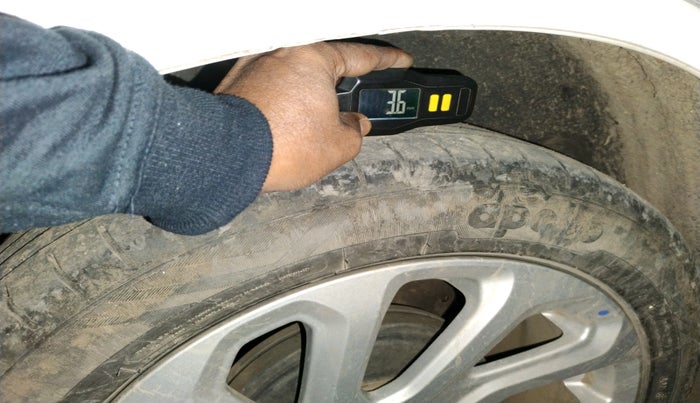 2024 Maruti Baleno  ZETA CNG 1.2L, Petrol, Manual, 49,173 km, tyre