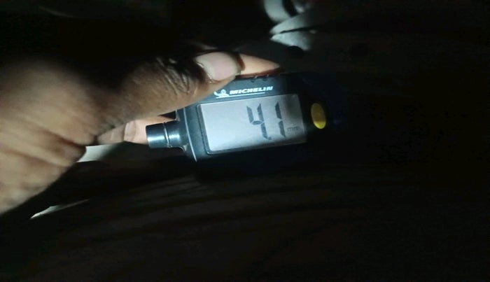 2012 Honda Brio S MT, Petrol, Manual, 70,310 km, tyre