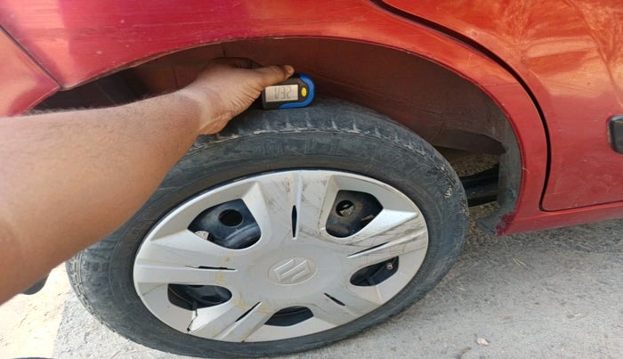 2018 Maruti Wagon R 1.0 VXI, Petrol, Manual, 65,797 km, tyre