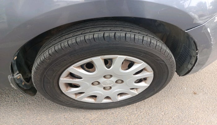 2010 Hyundai i20 MAGNA 1.2, Petrol, Manual, 88,753 km, tyre