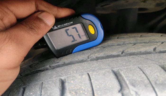 2021 Tata NEXON XM SUNROOF DIESEL, Diesel, Manual, 1,15,132 km, tyre