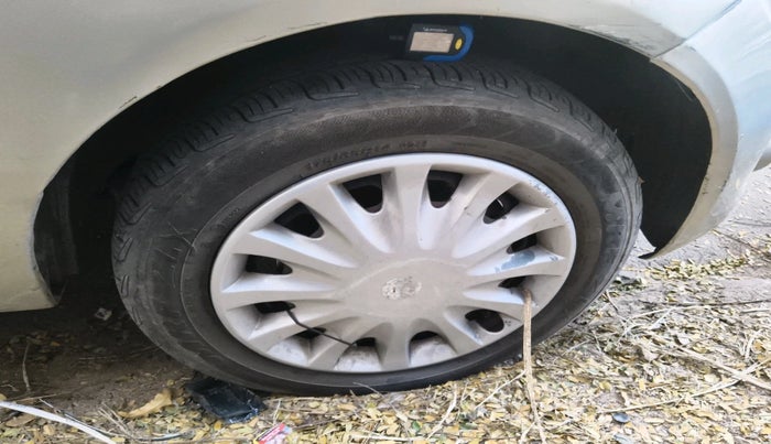 2012 Ford Figo ZXI 1.4 DIESEL, Diesel, Manual, 94,150 km, tyre