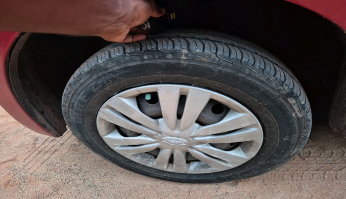 2016 Datsun Go Plus T (O), Petrol, Manual, 36,599 km, tyre