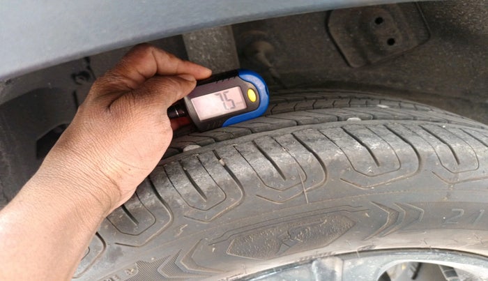 2024 Tata NEXON CREATIVE+ AMT 1.2 PETROL, Petrol, Automatic, 16,056 km, tyre