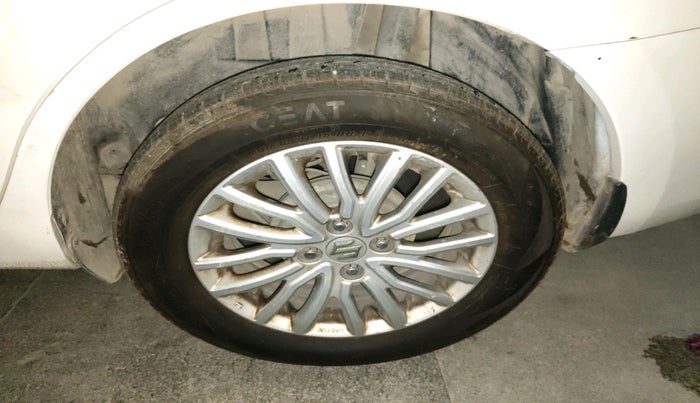 2017 Maruti Dzire ZDI AMT, Diesel, Automatic, 83,587 km, tyre