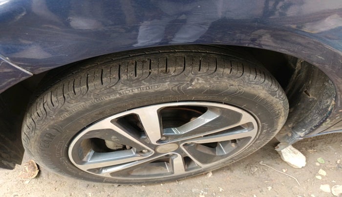 2022 Tata ALTROZ XZA PLUS, Petrol, Automatic, 33,329 km, tyre