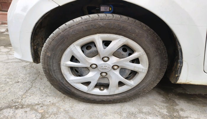 2017 Hyundai Grand i10 MAGNA 1.2 KAPPA VTVT, Petrol, Manual, 71,113 km, tyre