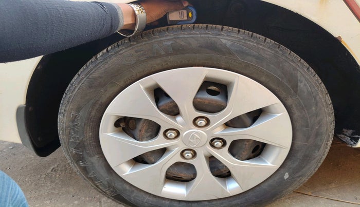 2016 Hyundai Xcent BASE 1.1, Diesel, Manual, 39,564 km, tyre