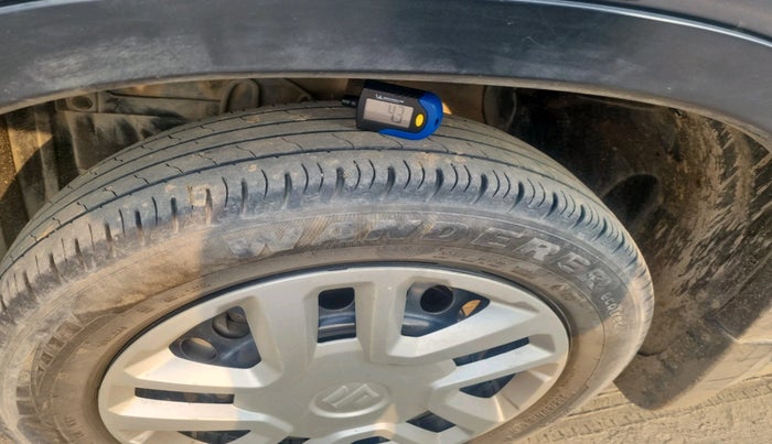 2019 Maruti Vitara Brezza VDI, Diesel, Manual, 65,770 km, tyre