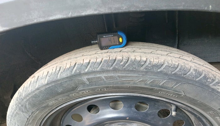 2021 Renault Kiger RXE MT, Petrol, Manual, 35,286 km, tyre