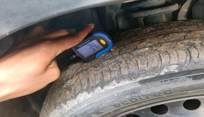 2021 Renault Kiger RXE MT, Petrol, Manual, 35,286 km, tyre