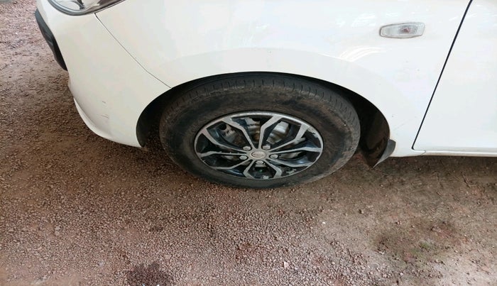 2020 Hyundai NEW SANTRO MAGNA, Petrol, Manual, 25,679 km, tyre