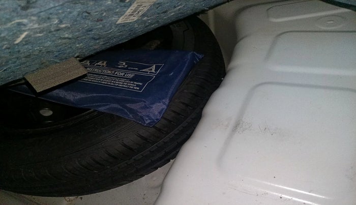 2020 Hyundai NEW SANTRO MAGNA, Petrol, Manual, 25,679 km, tyre