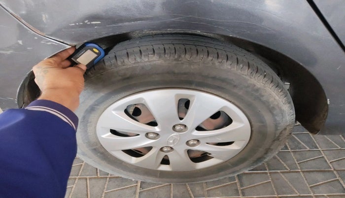 2011 Hyundai i10 MAGNA 1.2, Petrol, Manual, 64,710 km, tyre