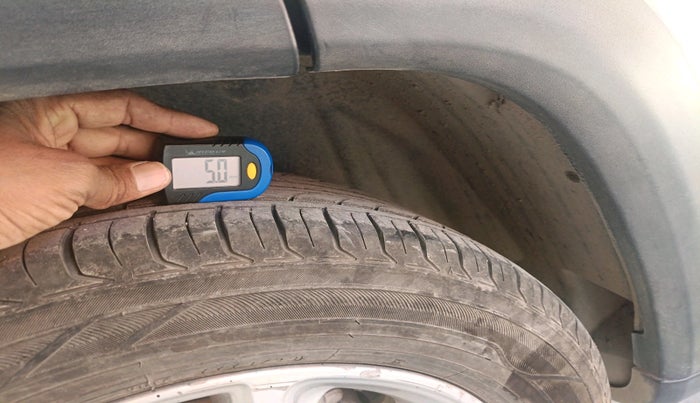 2017 Jeep Compass LIMITED 2.0 DIESEL, Diesel, Manual, 1,01,510 km, tyre