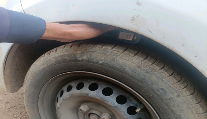 2017 Hyundai Grand i10 MAGNA 1.2 KAPPA VTVT, Petrol, Manual, 1,37,862 km, tyre