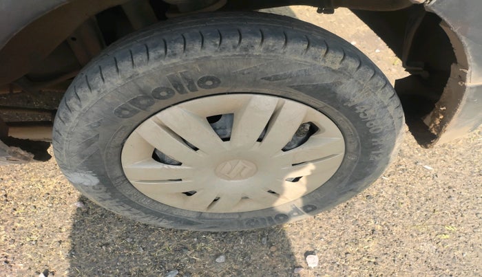 2013 Maruti Alto 800 LXI, Petrol, Manual, 63,673 km, tyre