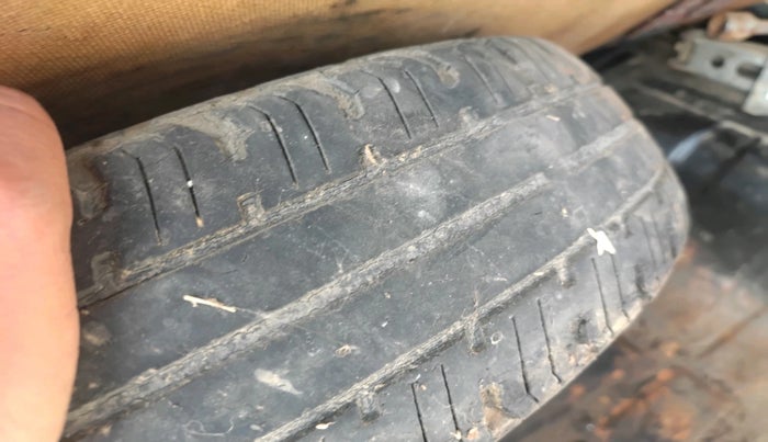 2013 Maruti Alto 800 LXI, Petrol, Manual, 63,673 km, tyre