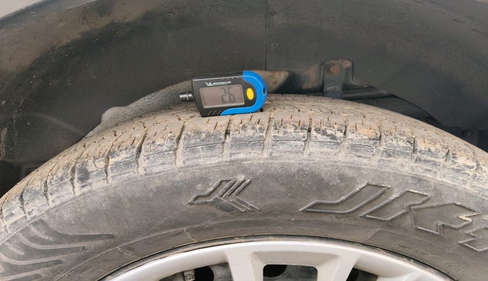 2012 Mahindra XUV500 W6, Diesel, Manual, 1,29,794 km, tyre