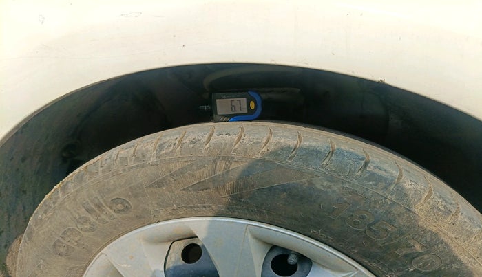 2015 Hyundai Elite i20 MAGNA 1.2, Petrol, Manual, 38,901 km, tyre