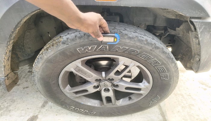 2021 Mahindra Thar LX HARD TOP 4WD MT, Diesel, Manual, 57,245 km, tyre