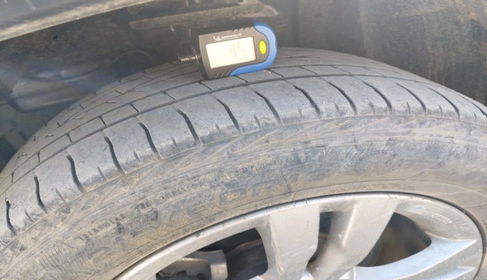 2016 Maruti Vitara Brezza ZDI PLUS, Diesel, Manual, 77,048 km, tyre